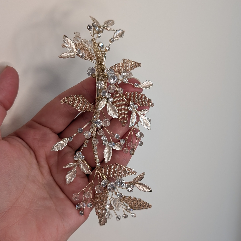 Elegant Gold and Silver Leaf Hair Accessory
